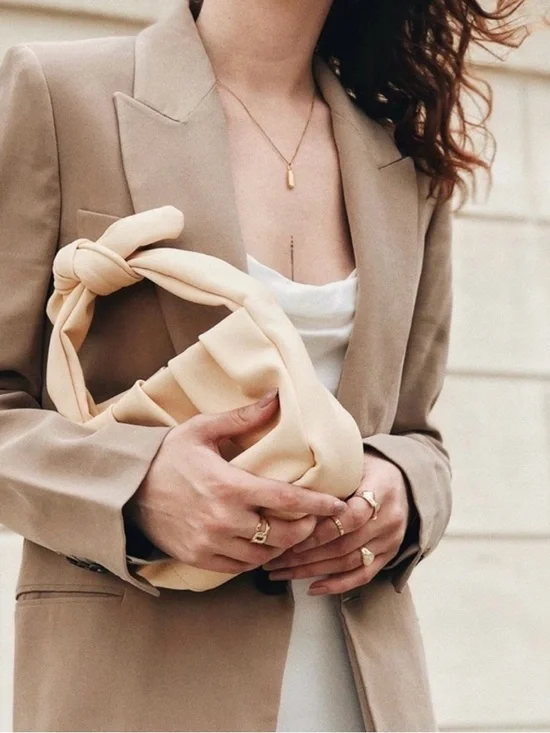 NWOT Mango ‘Small Knot Bag’ w/ Shoulder Strap in “Vanilla” Vegan Leather - Picture 7 of 16